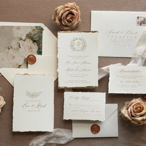 Feine Kunst Hochzeitseinladungen, Deckled Golden Edge Hochzeit lädt ein, Elegante Ivory Roses Hochzeitseinladungs-Reihe, Vintage Hochzeitskarten