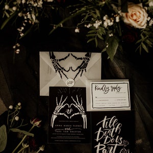 Halloween Wedding Invitations Suite, Black Invitations, Sppoky Halloween Invites Gothic Wedding Invitation Cards, Skeleton Wedding Set black