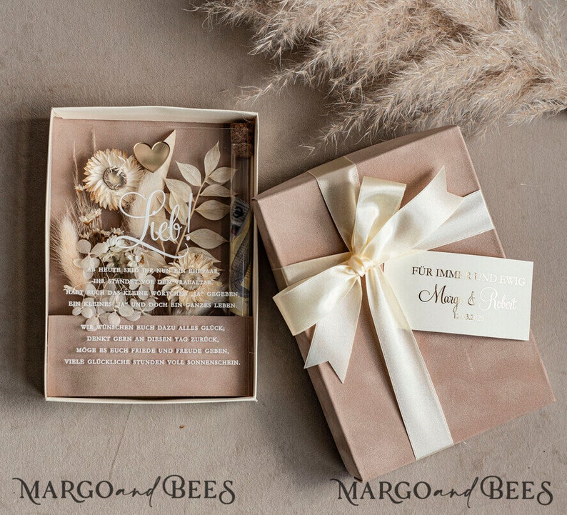 Geschenkschachtel für Geld Geldgeschenk zur Hochzeit mit Strauß aus Trockenblumen personalisiert Geschenk für Brautpaar Reagenzglas für Geld