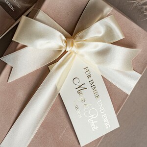 Geschenkschachtel für Geld Geldgeschenk zur Hochzeit mit Strauß aus Trockenblumen personalisiert Geschenk für Brautpaar Reagenzglas für Geld