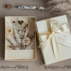Geschenkschachtel für Geld Geldgeschenk zur Hochzeit mit Strauß aus Trockenblumen personalisiert Geschenk für Brautpaar Reagenzglas für Geld