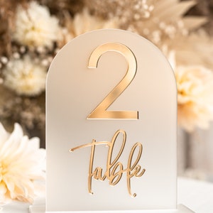 Acrylic Arch Table Numbers, Clear Acrylic and gold Sign, Gold Plexi Table Numbers, Wedding Signage Golden mirror table numbers
