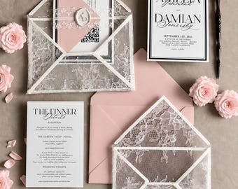 Convites de casamento com renda e envelope de luxo em renda francesa. Conjunto de convites de casamento em preto e branco.
