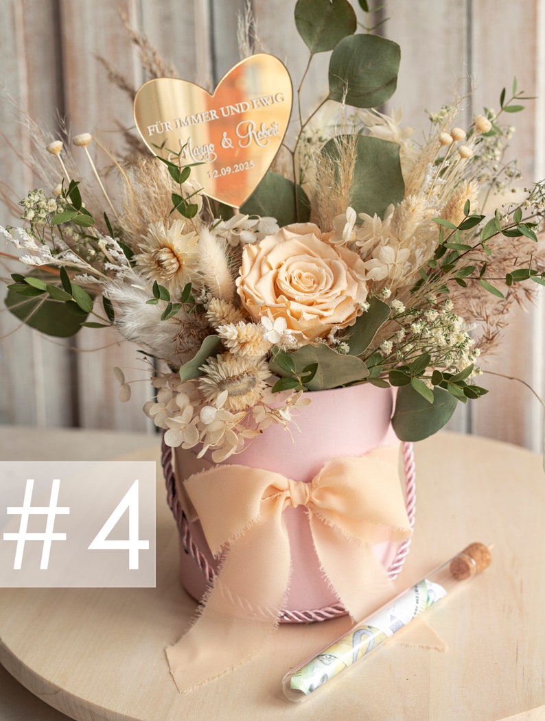 XXL Geschenkschachtel für Geld Geldgeschenk zur Hochzeit mit Strauß aus Trockenblumen personalisiert Reagenzglas für Geld gift box for money image 4