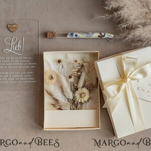 Geschenkschachtel für Geld Geldgeschenk zur Hochzeit mit Strauß aus Trockenblumen personalisiert Geschenk für Brautpaar Reagenzglas für Geld