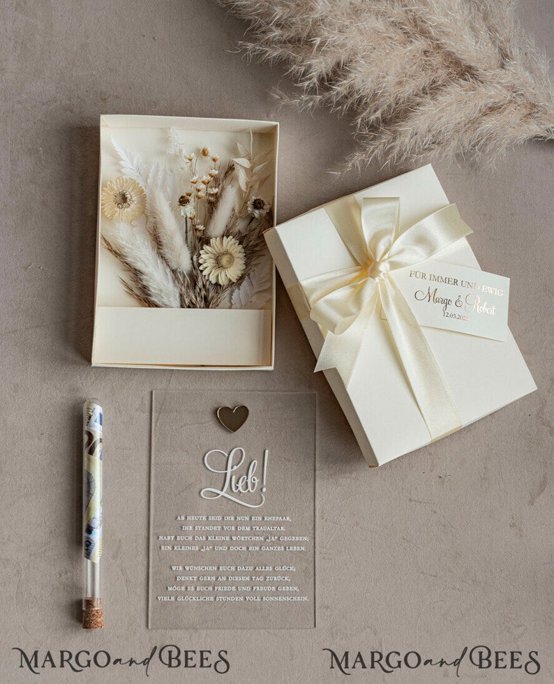 Geschenkschachtel für Geld Geldgeschenk zur Hochzeit mit Strauß aus Trockenblumen personalisiert Geschenk für Brautpaar Reagenzglas für Geld