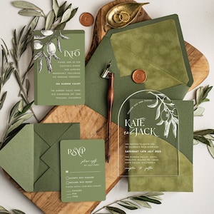 Arch Acrylic Greece Wedding Invitations, Luxury Olive Wedding Invites Set Velvet Pocket, Tuscany Elegant Acrylic Suite velvet Wedding Cards