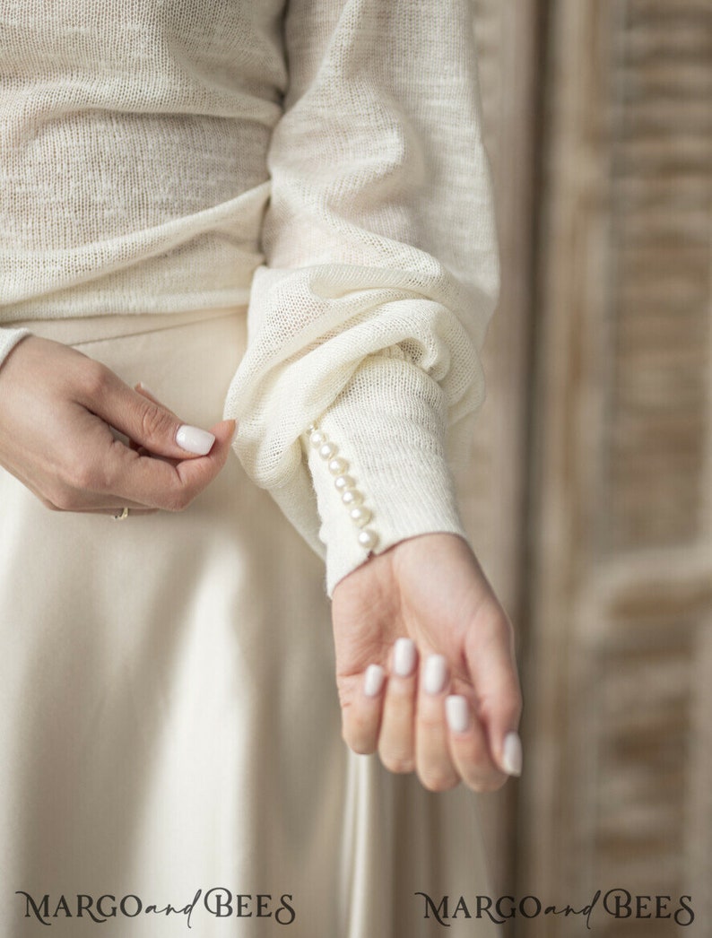 Ivory Wedding bolero, Long Sleeve Women's Wedding Shrug with pearl buttons, Bridal Sweater Cover, Bridal Blouse, Shrug,Openwork knit sweater