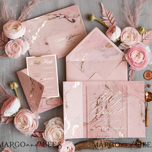 Ensemble d'invitations de mariage en marbre rose doré, Suite d'invitation de mariage de luxe en acrylique, cartes de mariage élégantes en feuille d'or, invitations en marbre rose poussiéreux