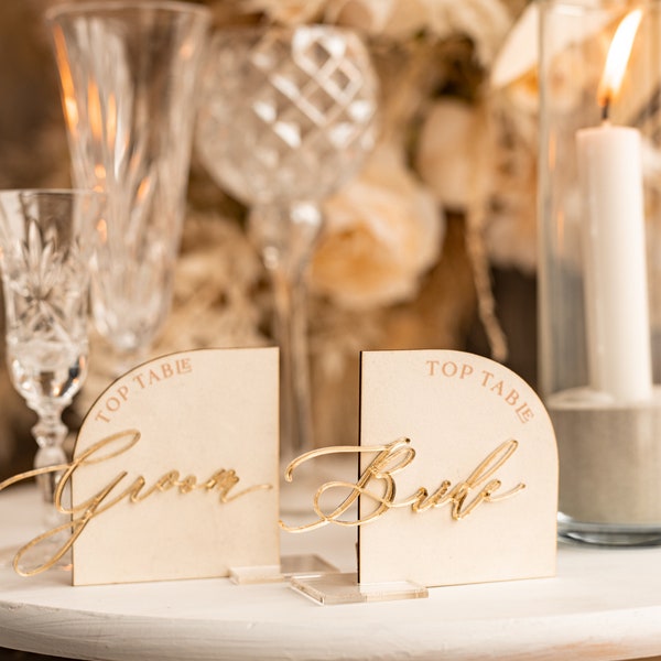 Ivory Wedding Place Cards, Modern half arch Velvet Acrylic Place card with stand, Wedding seat gold Cards, Velvet Mirror gold Name Card, IvS