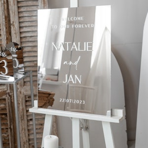 Luxury silver mirror Wedding Welcome Sign, Silver Wedding Decor, Personalised Wedding Sign, Wedding Gift, Welcome Wedding Board SvS