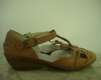 Strappy pumps *** size 37 *** natural color