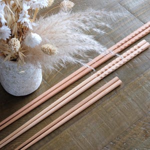 Zelkovan Wood - Ramen Noodle Chopsticks EST18
