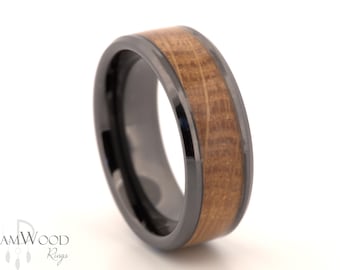 Anillo de cerámica negra con incrustación de barril de whisky Jack Daniels – Alianza de boda para hombre de 8 mm