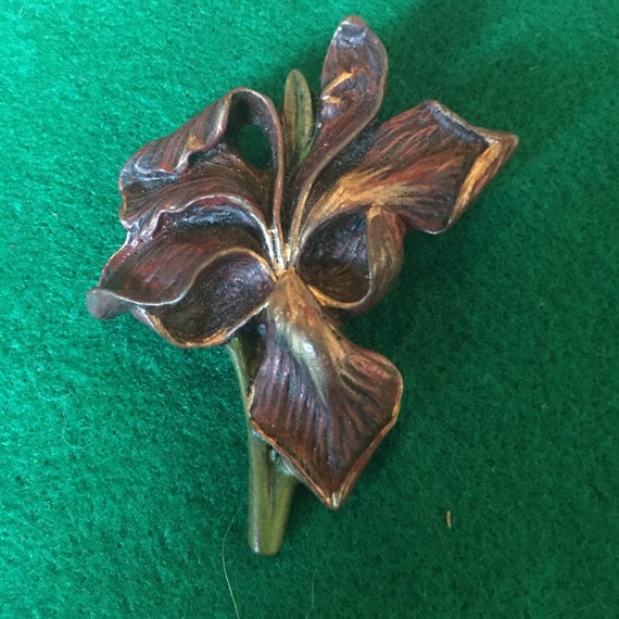 Vintage Brooch Orchid Resin