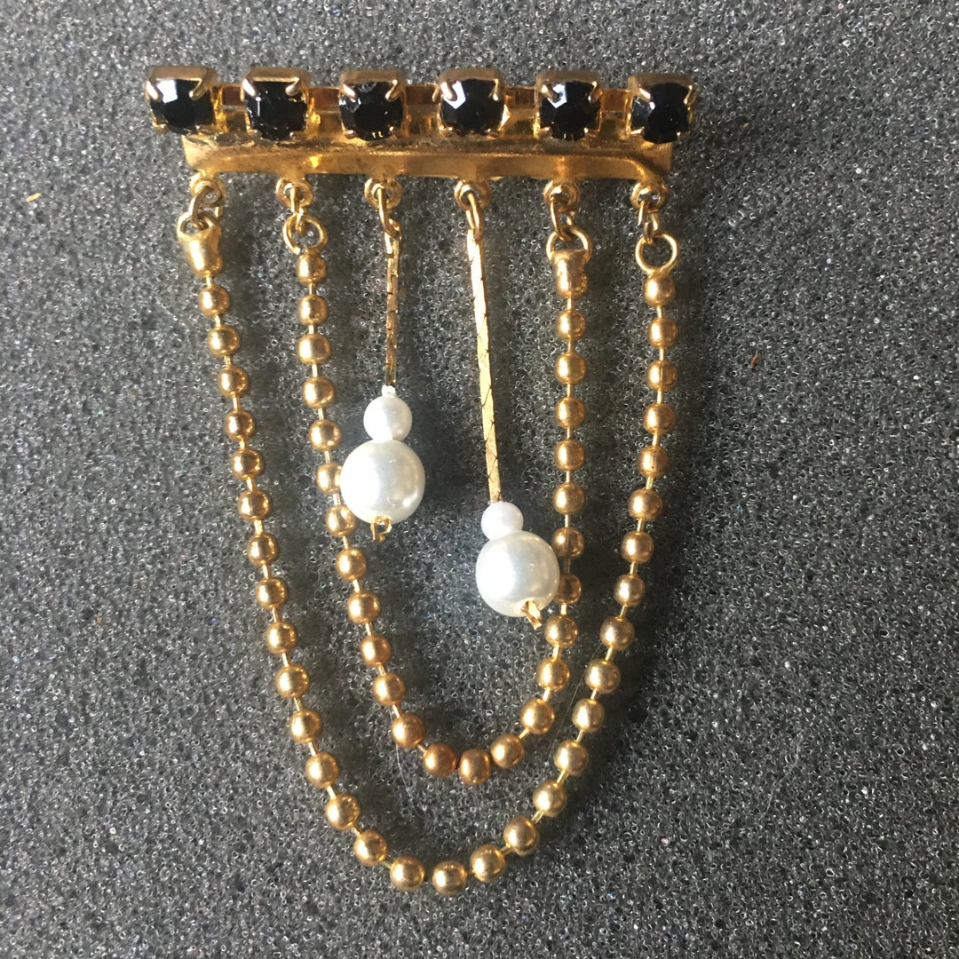 CARTIER Broche Oiseau en or jaune 18 carats - En vente sur France