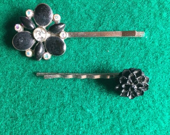 Vintage hair clip floral set of 2 black Aurora Borealis rhinestones