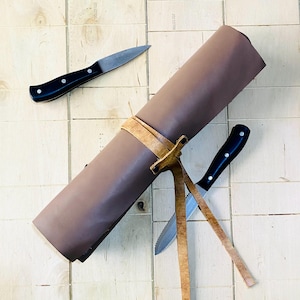 12 Slots, Messerrolle, Kunstleder, Gürtel aus echtem Leder, 100% Handarbeit, braun Beige Farbe Tan Gürtelfarbe 53cmX39cm