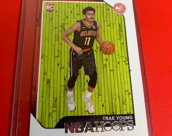 2019 NBAカード Trae Young サイン 10シリ 2019 NBAカード Trae Young サイン 10シリ Trae Young 2019