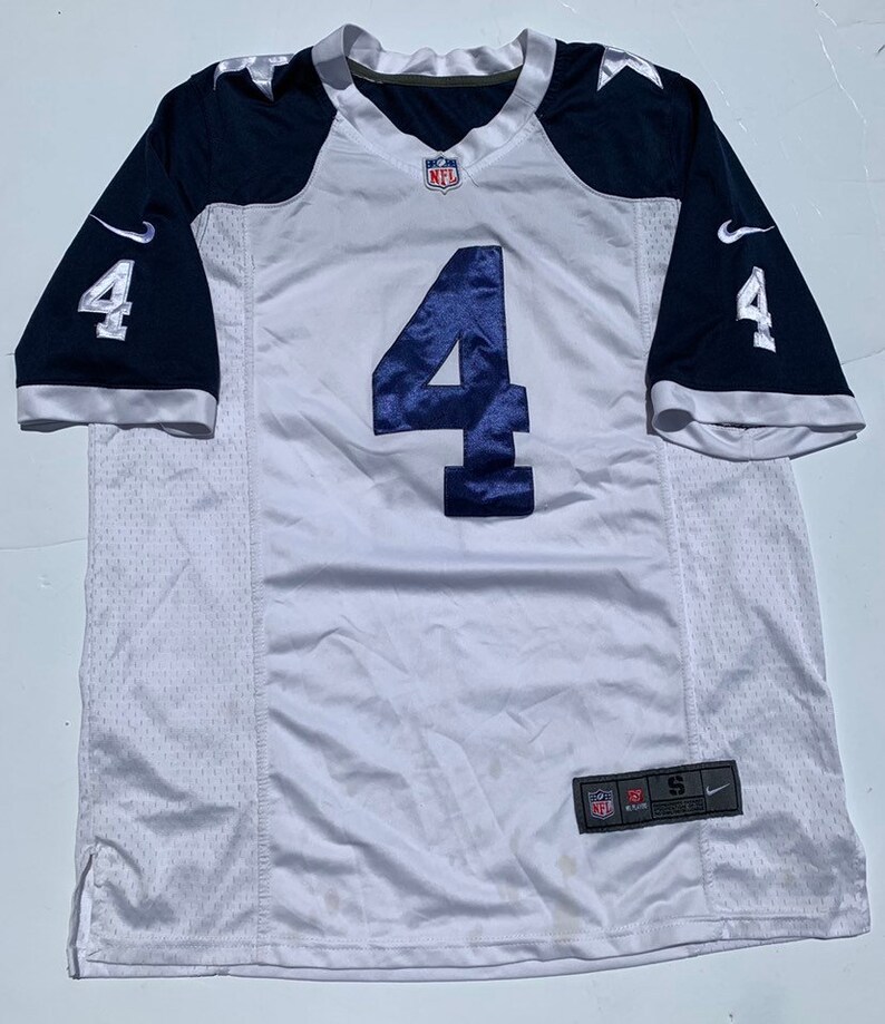 dak prescott jersey mens small