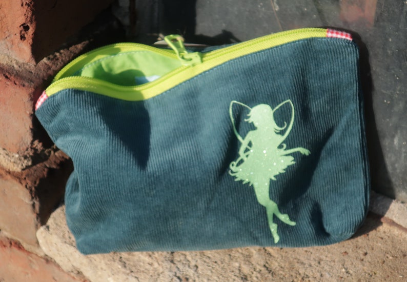 toilet bag