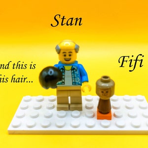 Golden Girls Lego Bricks Set w/ ALL Characters Props & image 3