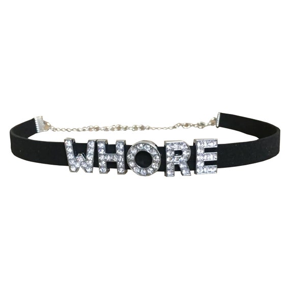 collier ras de cou pute collier ras de cou pute