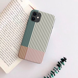 Black Stripes iPhone 14 Pro iPhone 13 Pro iPhone 12 Mini iPhone 8 iPhone XR iPhone XS Max iPhone 7 iPhone SE 2022 iPhone 7 Plus case mn12