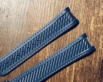 オメガ シーマスター 20mm ブルーラバーストラップ：カーブエンド