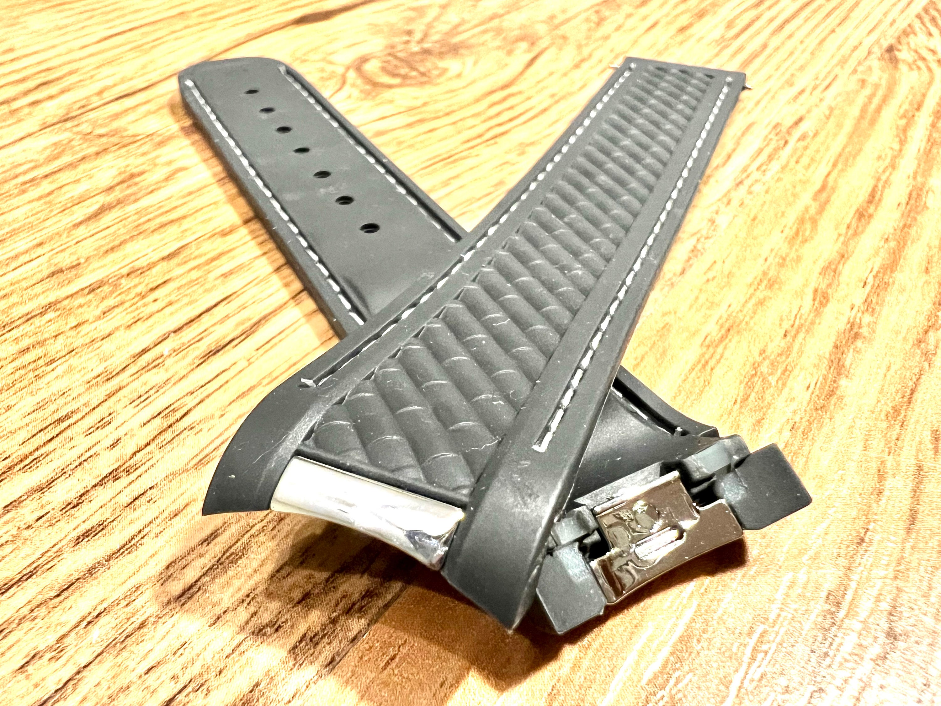 オメガ シーマスター アクアテラ用 グレーラバーウォッチストラップ