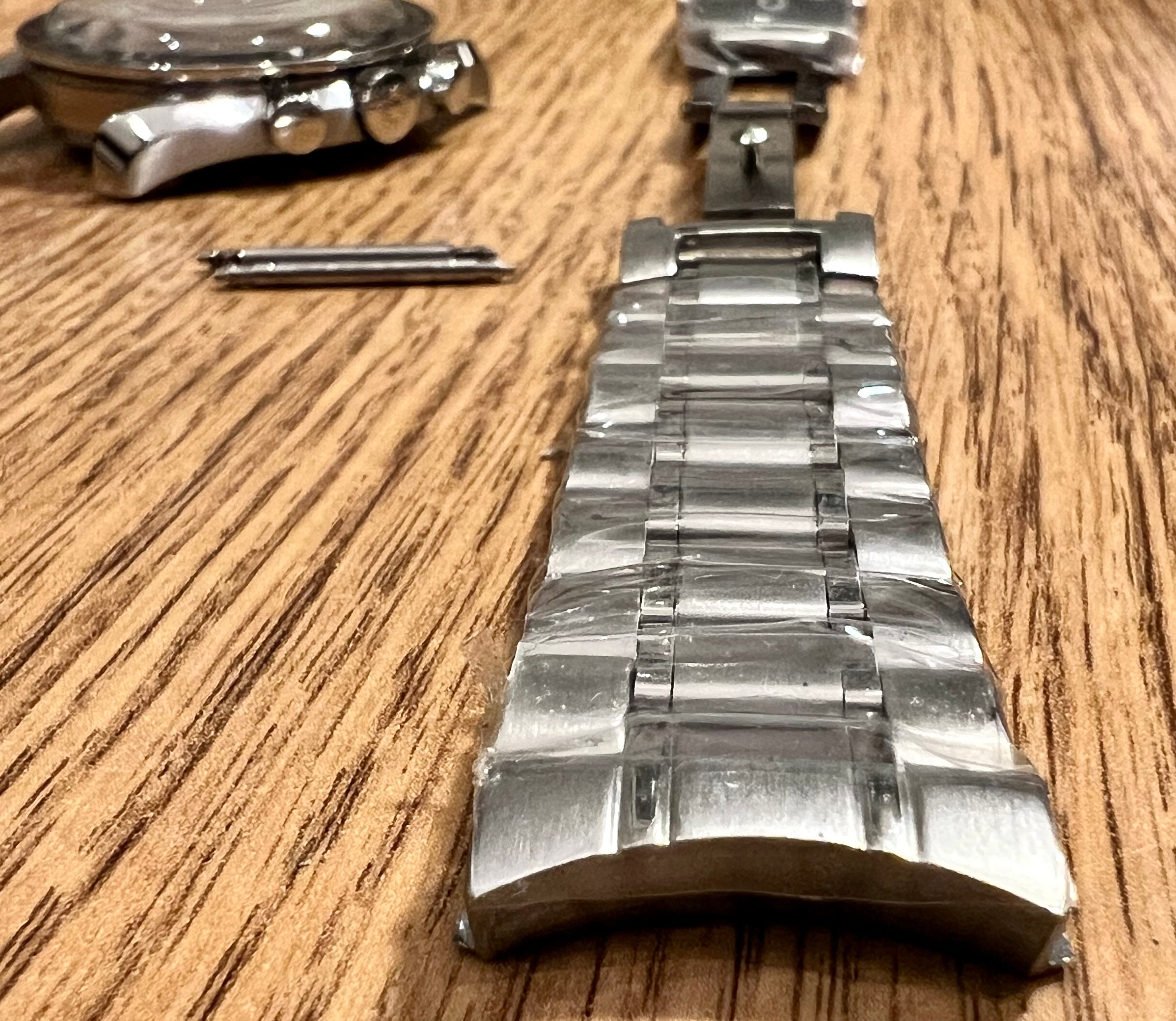 オメガ スピードマスター対応ブレスレット: 22 mm ステンレススチール