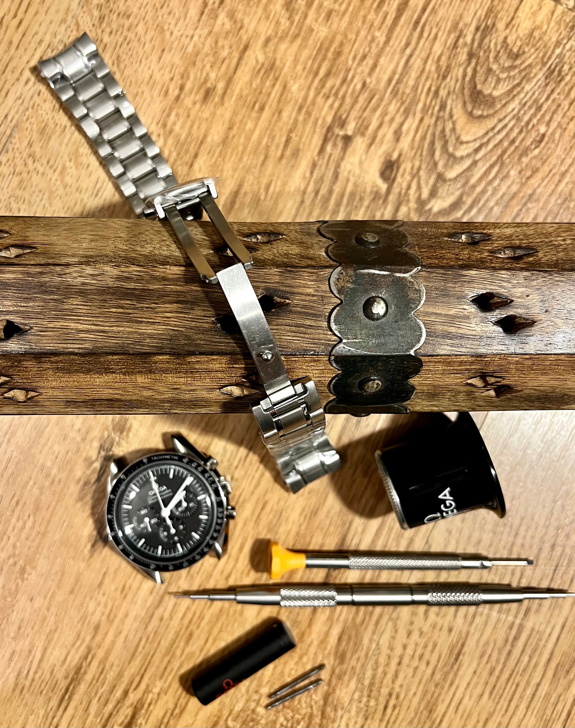 オメガ スピードマスター対応ブレスレット: 22 mm ステンレススチール