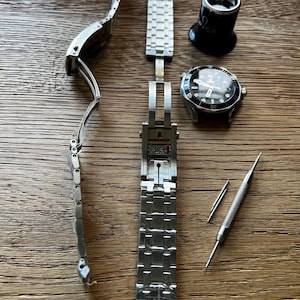 Premium Bracelets For Omega Watches 20mm | Compatible with OMEGA SEAMASTER 300 | Screw Pins | Micro-adjustable Clasp