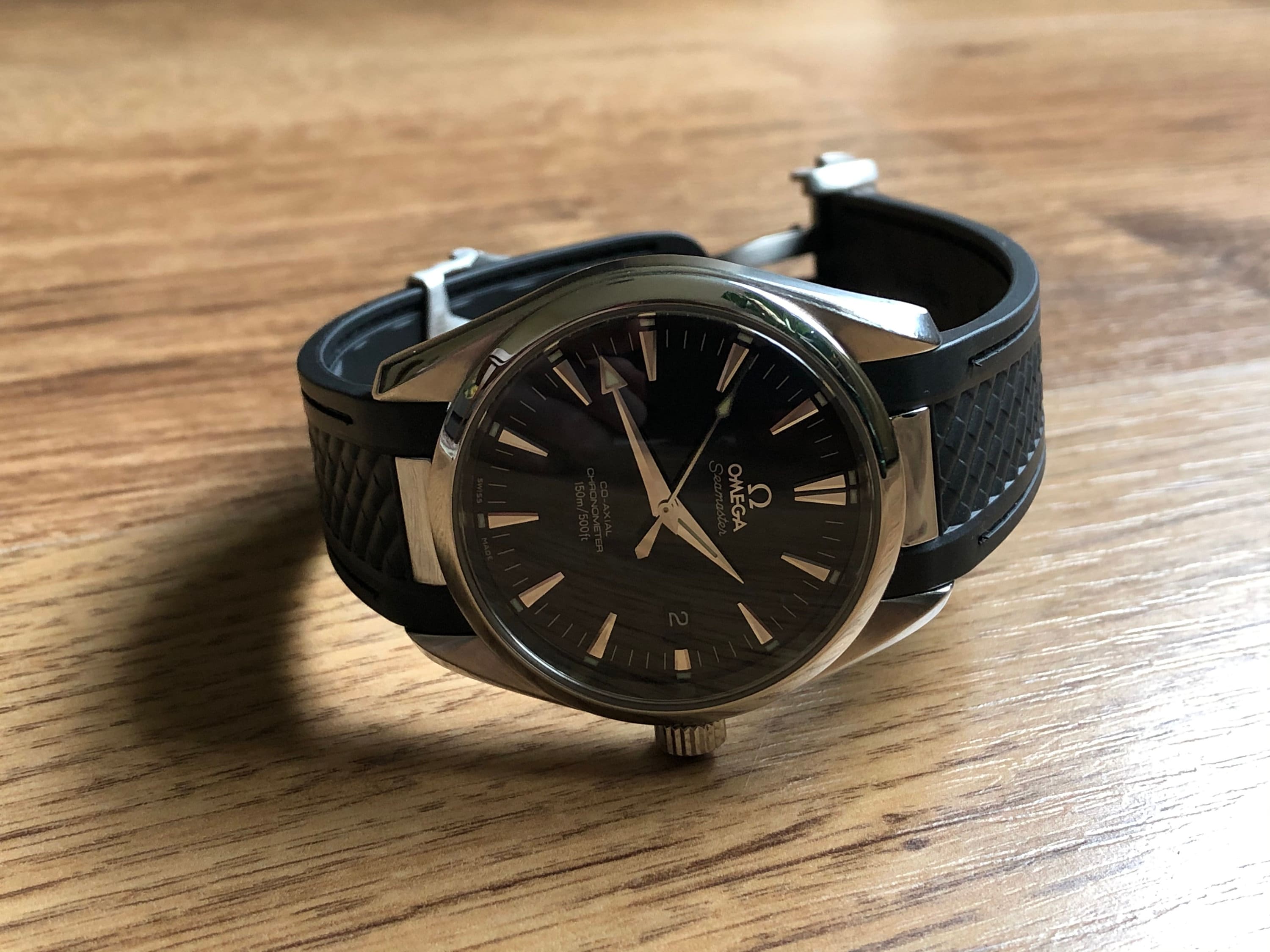 オメガ シーマスター 20mm ブラックラバーウォッチストラップ