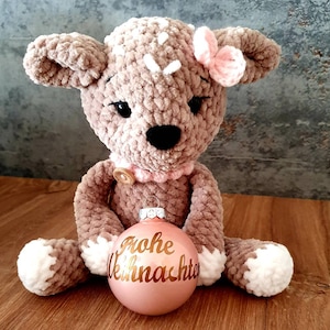 Gehäkeltes Reh, Spieluhr, Amigurumi, Kuscheltier, handgefertigt, Geschenk, Geburt, Geburtstag, Baby, Bambi, Reh Rita, Leamigurumi Bild 2