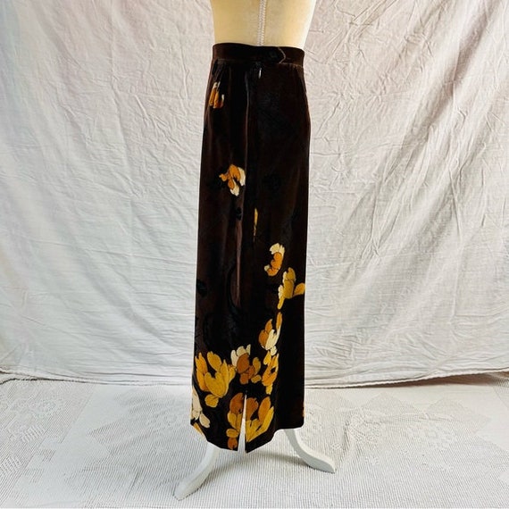 Vintage Brown Velvet Midi Maxi Skirt by Tan Jay C… - image 10