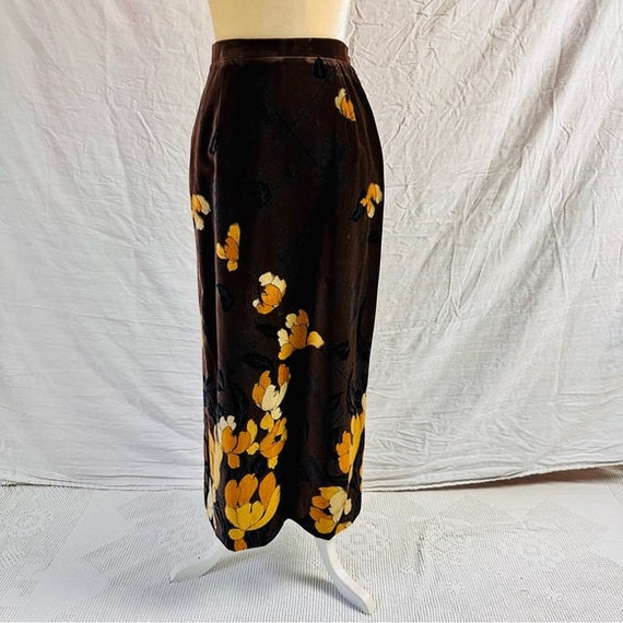 Vintage Brown Velvet Midi Maxi Skirt by Tan Jay C… - image 9