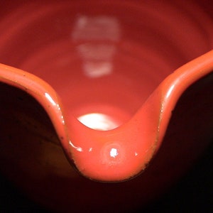 Pitcher, red with heart, hand-turned Nr148 image 3
