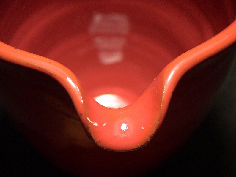 Pitcher, red with heart, hand-turned Nr148 image 3