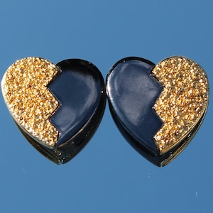 YVES Saint LAURENT – Boucles d’oreilles YSL Textured Heart Clip