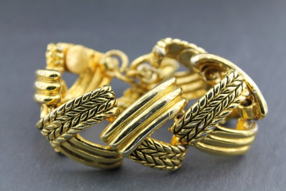 Claire's 80's jewelry sale