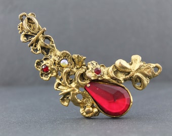Micris Baroque Brooch with Red Faceted Rhinestone