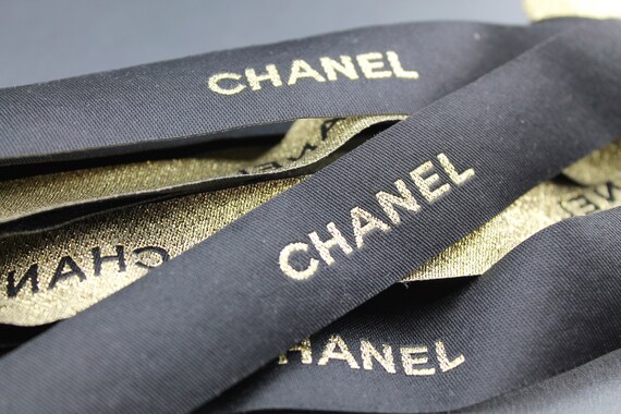 CHANEL – Authentic Gold and Black Luxury Ribbon / 20mm Wide  display picture 3