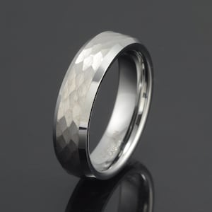 Gray Tungsten Ring, Hammered, Men&#39;s Tungsten Band, Men&#39;s Wedding Ring, Tungsten Wedding Band, Brushed, Anniversary Ring, 6mm Tungsten Ring