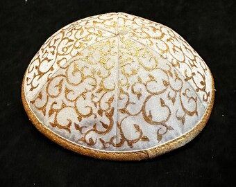 Hand Painted Metallic Scrollwork Kippah