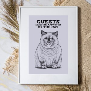 Téléchargement XXL • Les invités doivent être approuvés par le chat • Poster mignon drôle de carte postale Sandra Mahn dessin au stylo peinture art vétérinaire vétérinaire génial