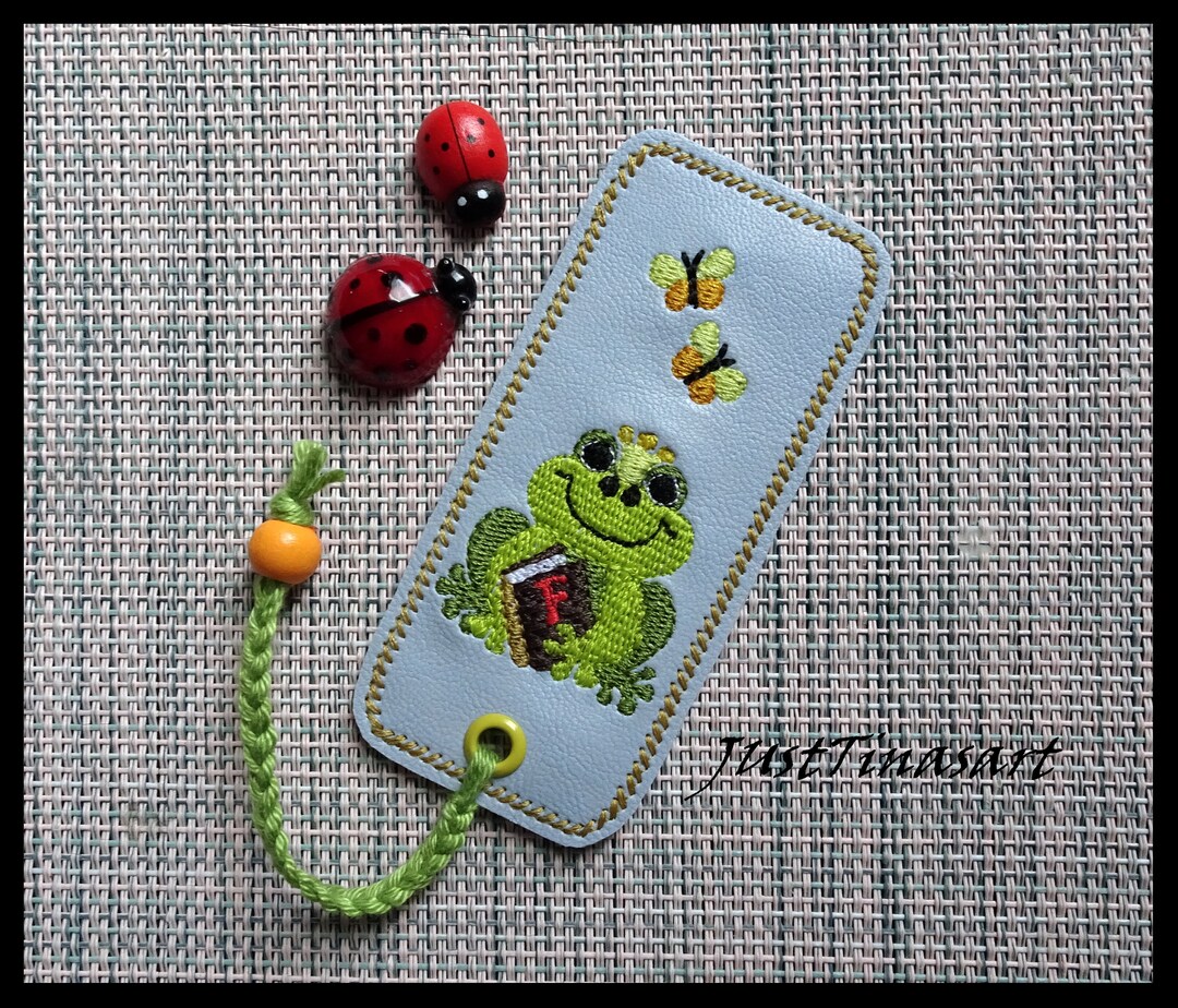 Frosch Lesezeichen personalisiert, Buchzeichen, Leseband, gestickt auf ...