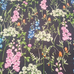 Gütermann Cotton Fabric Timeless Wildflowers