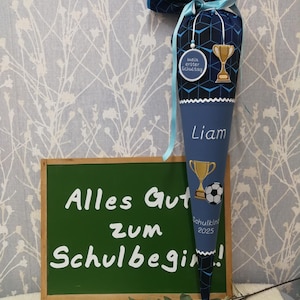 Schultüte Fußball aus Stoff mit Papprohling und Namensbestickung passend zum Schulranzen step by step
