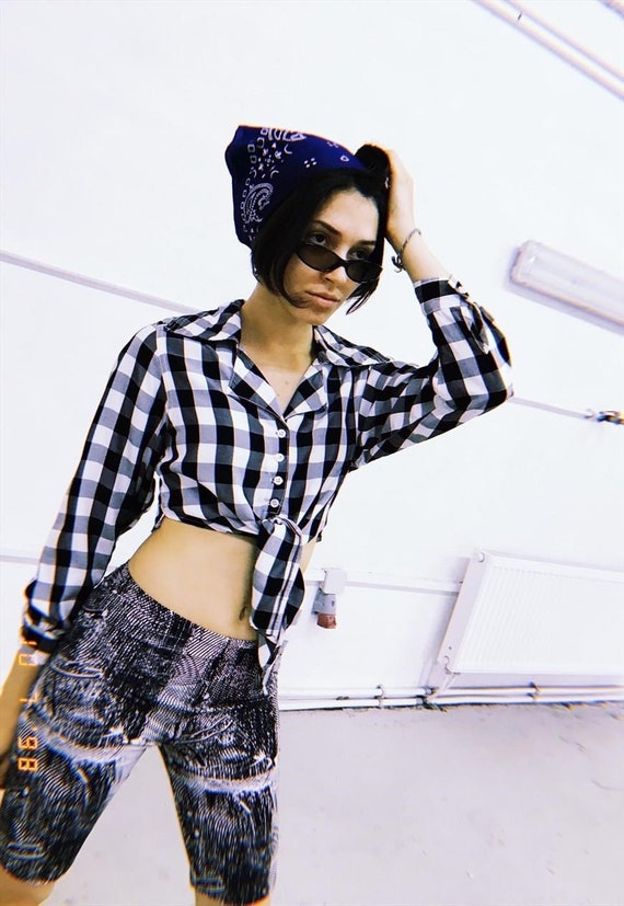 Vintage 80s GUESS tie up crop top in checked print - image 4